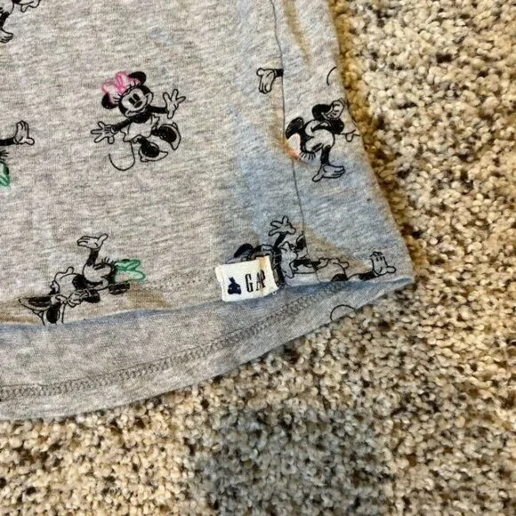 Minnie Mouse gap t shirt - Picture 2 of 3